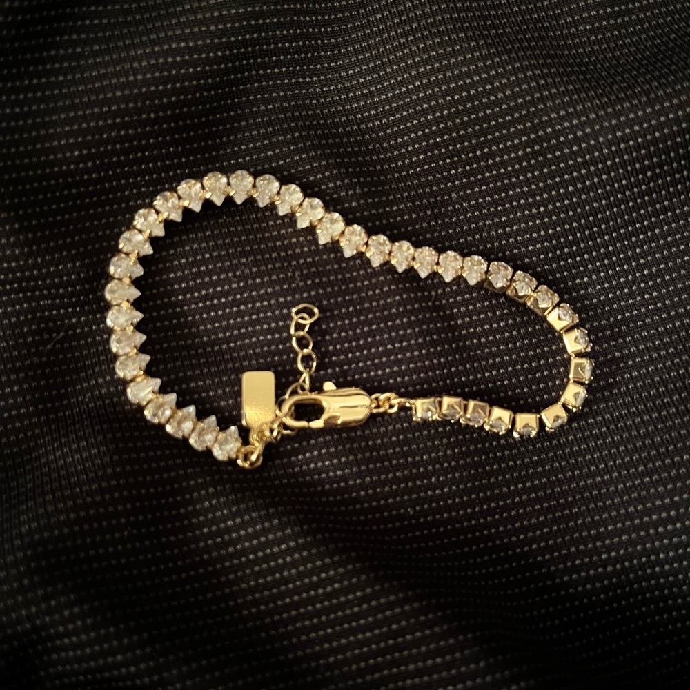 Electric picks x laura beverlin tennis bracelet